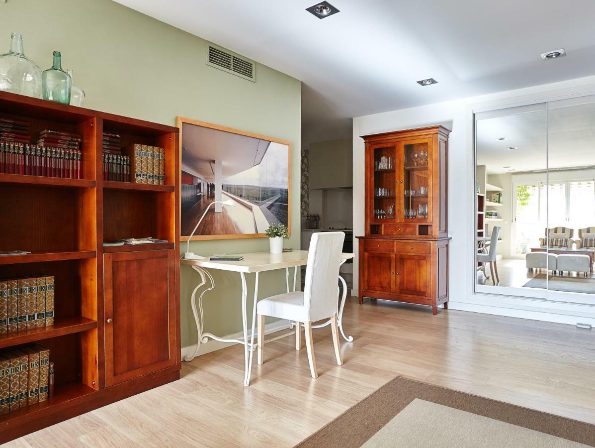 Apartamento Tibula Teatro Parking Mérida Luaran gambar
